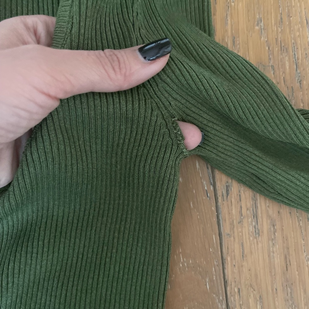 Zara Ribbed Green Top Size M - Picture 4 of 4